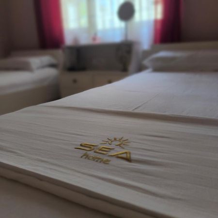 Lungomare Apartment Sea Home Vlore Bagian luar foto