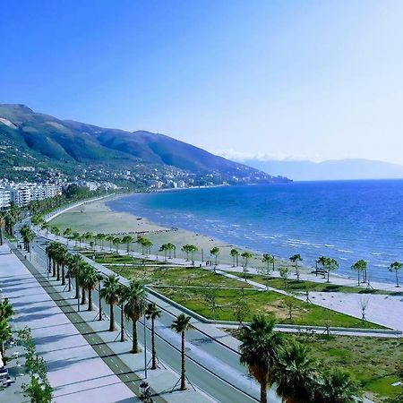 Lungomare Apartment Sea Home Vlore Bagian luar foto