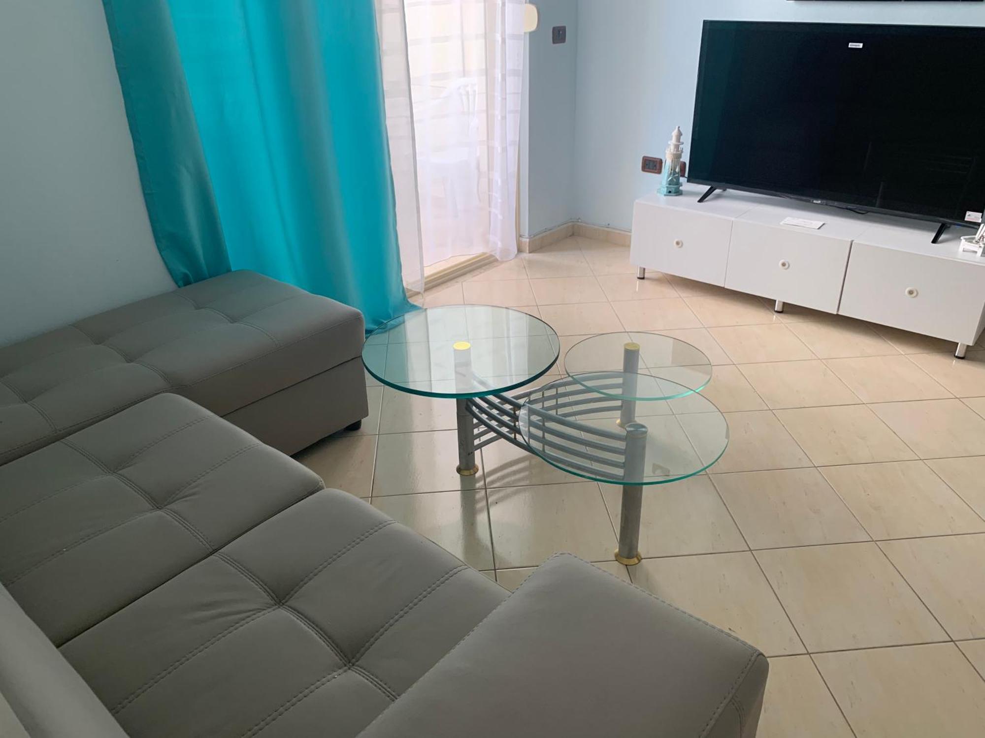 Lungomare Apartment Sea Home Vlore Bagian luar foto