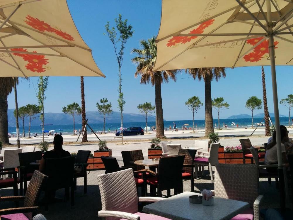 Lungomare Apartment Sea Home Vlore Bagian luar foto